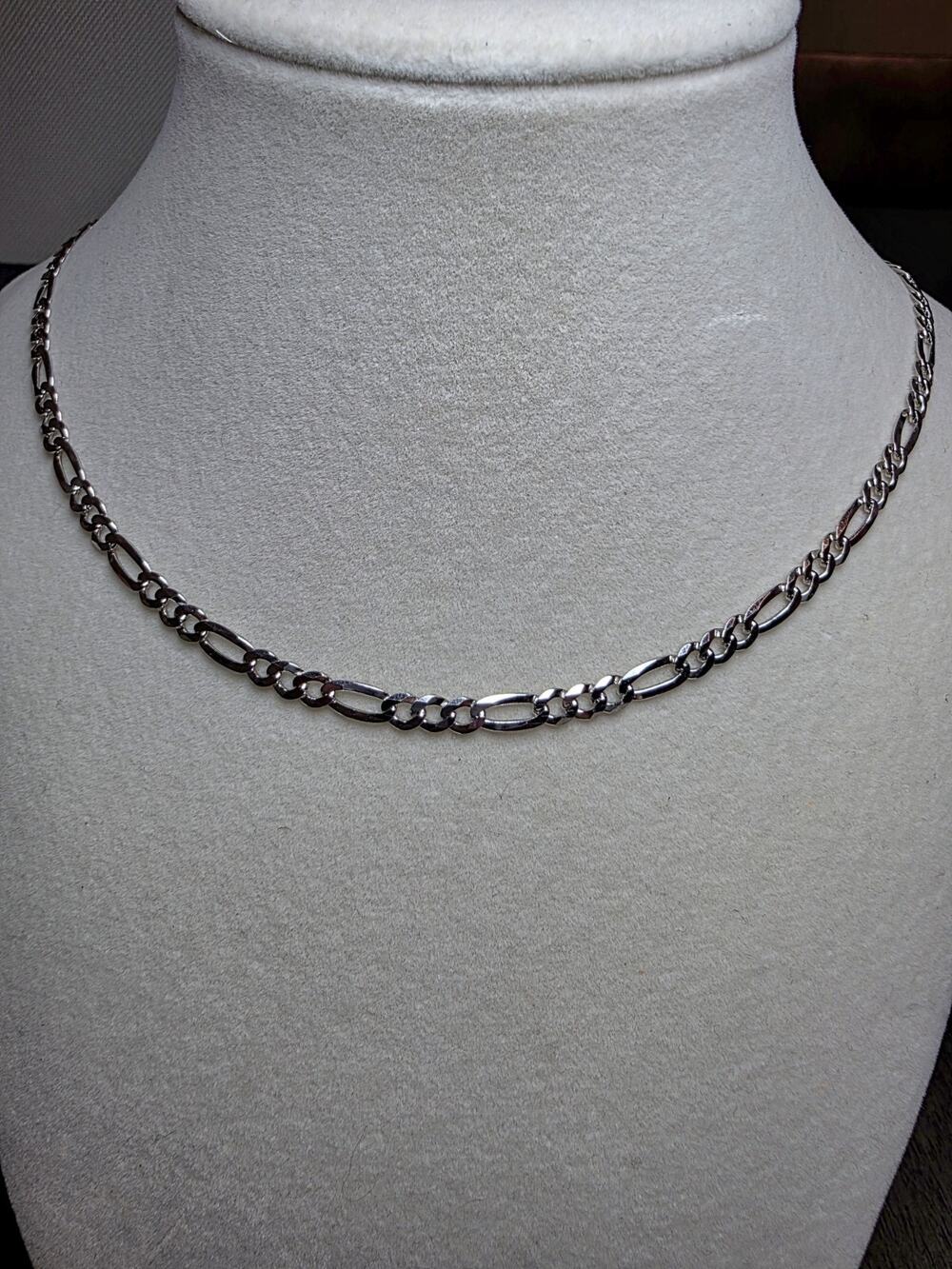 24" 4.4mm Figaro Chain 925 Sterling Silver W/Rhodium 11.11g